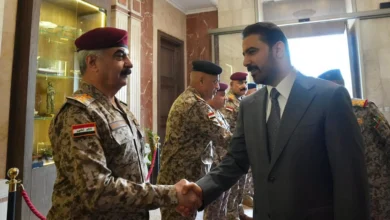 الزيدي يصادق على جدول ترقيات ضباط وزارة الدفاع 2 الزيدي يصادق على جدول ترقيات ضباط وزارة الدفاع