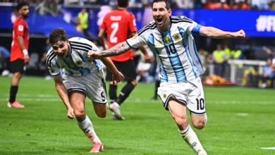 "الفيفا" يكشف عن قائمة المرشحين للتشكيلة المثالية لمونديال 2026: نجم عربي واحد يتألق بين عمالقة العالم 5 "الفيفا" يكشف عن قائمة المرشحين للتشكيلة المثالية لمونديال 2026: نجم عربي واحد يتألق بين عمالقة العالم
