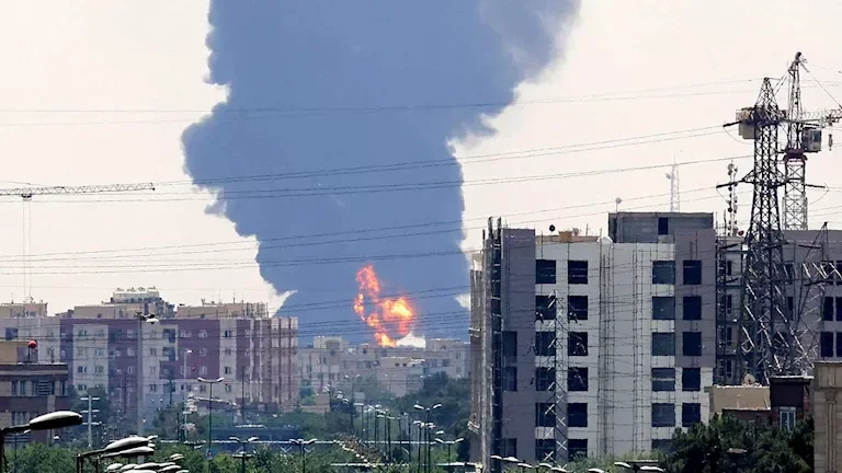 القيادة المركزية الأمريكية: تنفيذ ضربات جديدة داخل إيران تستهدف 90 هدفًا