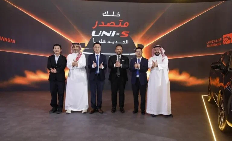 المجدوعي شانجان تطلق الطراز الجديد كلياً من شانجان UNI-S، مع نفس الثقة وأداء أقوى