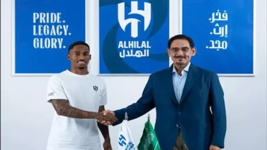 الهلال يعلن رسمياً التعاقد مع الهولندي سمرفيل حتى عام 2030