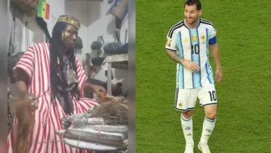 "بعد أن انقلب السحر على الساحر.. المشعوذ الغاني كواكو يوجه رسالة لميسي قبل مباراة مصر (فيديو)"