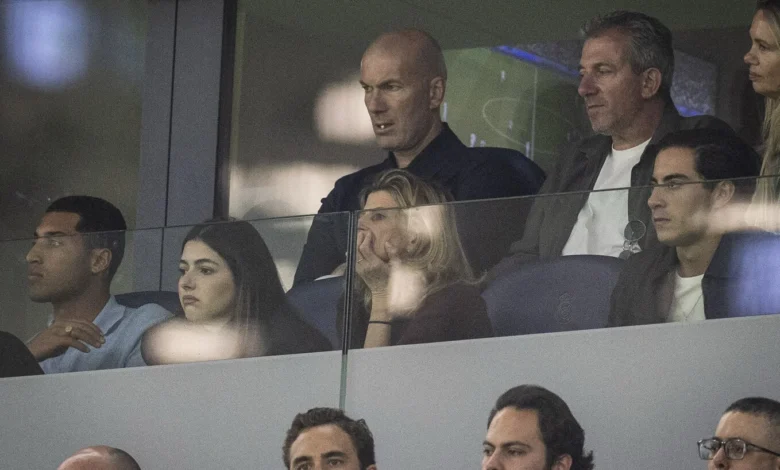 بعد انتهاء المونديال.. فرنسا تتهيأ للإعلان عن المدرب الجديد للمنتخب الوطني 1 بعد انتهاء المونديال.. فرنسا تتهيأ للإعلان عن المدرب الجديد للمنتخب الوطني