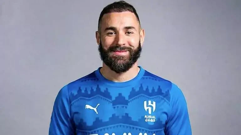 بنزيما: استبعادي من قائمة الهلال المحلية الموسم المقبل مجرد أحلام
