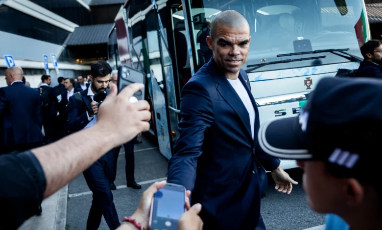 بيبي يرفض طلب جيسوس الأول في منتخب البرتغال