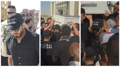 تامر حسني يحمل نعش والده في جنازته: لحظات مؤثرة بالصور