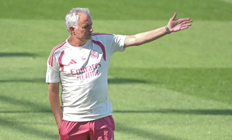 تشكيل ريال مدريد المتوقع بعد انضمام ديوماندي: مفاجآت كبرى في الأفق 1 تشكيل ريال مدريد المتوقع بعد انضمام ديوماندي: مفاجآت كبرى في الأفق