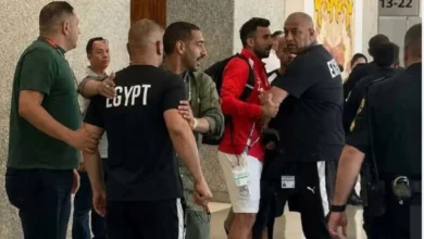 توتر مفاجئ داخل معسكر مصر قبيل دور الـ32 في كأس العالم بسبب طفل