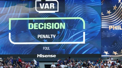 دعوات لإلغاء نظام الـ"VAR".. احتجاجات أمريكية بعد إلغاء هدف مصر التاريخي 2 دعوات لإلغاء نظام الـ"VAR".. احتجاجات أمريكية بعد إلغاء هدف مصر التاريخي