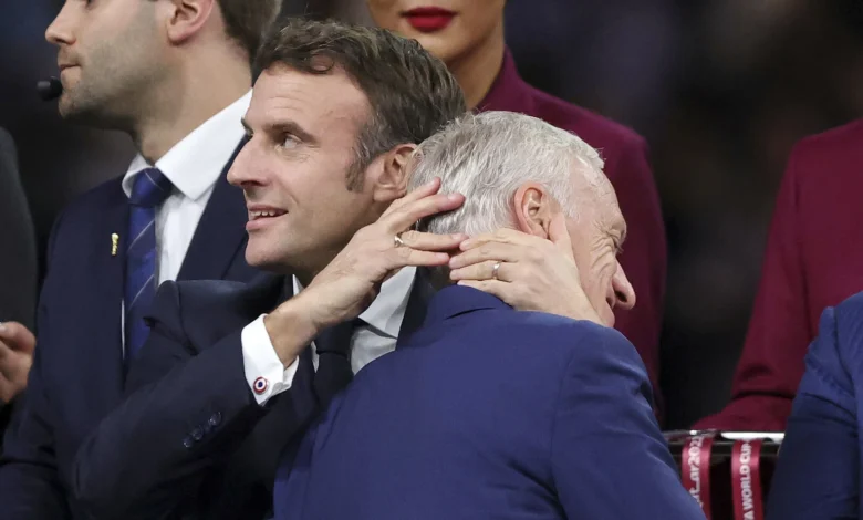 رسالة رئاسية بعد الصدمة: ماكرون يوجه تحية إلى منتخب فرنسا بعد خروجه من كأس العالم 2026