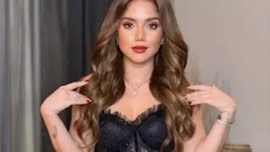 رنا رئيس تتألق بإطلالة تجمع بين الجرأة والأناقة