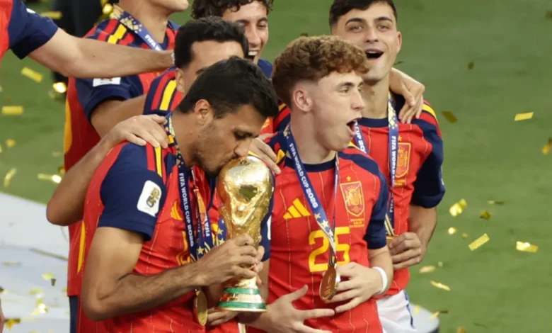 رودري: من منصة التتويج بكأس العالم إلى غرفة العمليات