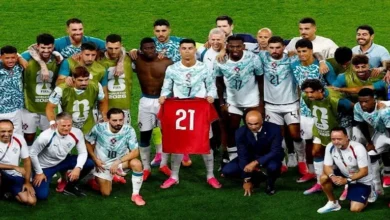 رونالدو ونجوم البرتغال يحتفلون بقميص ديوجو جوتا بعد التأهل