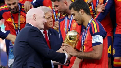 ريال مدريد يتفاوض سراً مع وكلاء رودري وسط عقبة شرط مانشستر سيتي