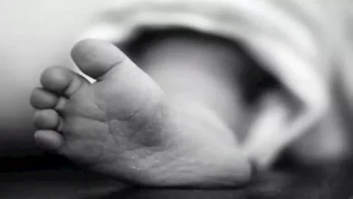 سائق يكشف تفاصيل جريمة خليجية تترك رضيعاً في شوارع مدينة نصر