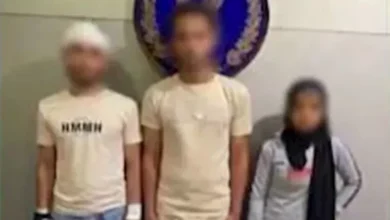 شاب يعتدي على عاطل باستخدام "كتر" في شوارع الإسكندرية بسبب معاكسة خطيبته