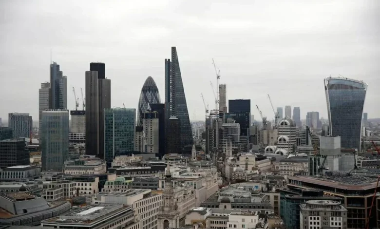 شركات بريطانية تتوقع تراجع التضخم والأجور خلال 12 شهراً 1 شركات بريطانية تتوقع تراجع التضخم والأجور خلال 12 شهراً