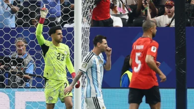 شوبير يكشف سر تصديه لركلة جزاء ميسي في فيديو حصري