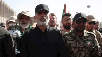 صلاة الجنازة على خامنئي بحضور الرئيس الإيراني وكبار المسؤولين في البلاد