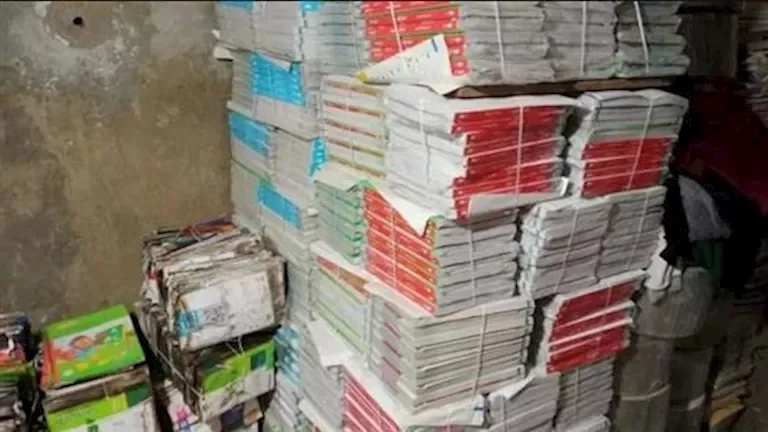 ضبط 92 ألف مطبوع مخالف للقانون في مطبعة سرية بعين شمس