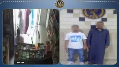 ضبط عامل وعمه اعتديَا على سيدة داخل محلها بالشرقية بسبب لهو الأطفال