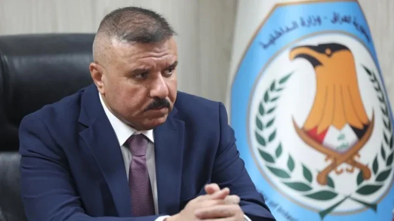 عبد الأمير الشمري يزور كربلاء لمراجعة خطة الأربعينية ويؤكد على الجهد الاستخباري 1 عبد الأمير الشمري يزور كربلاء لمراجعة خطة الأربعينية ويؤكد على الجهد الاستخباري