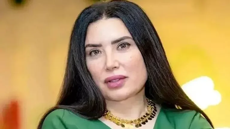 عبير صبري تبكي.. خمس نجمات يكشفن عن معاناتهن مع الطلاق 1 عبير صبري تبكي.. خمس نجمات يكشفن عن معاناتهن مع الطلاق
