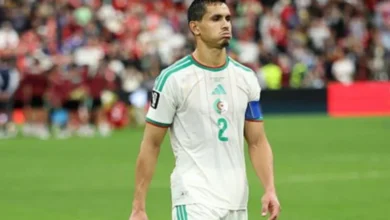 عيسى ماندي يعلن عن اعتزاله اللعب الدولي مع المنتخب الجزائري