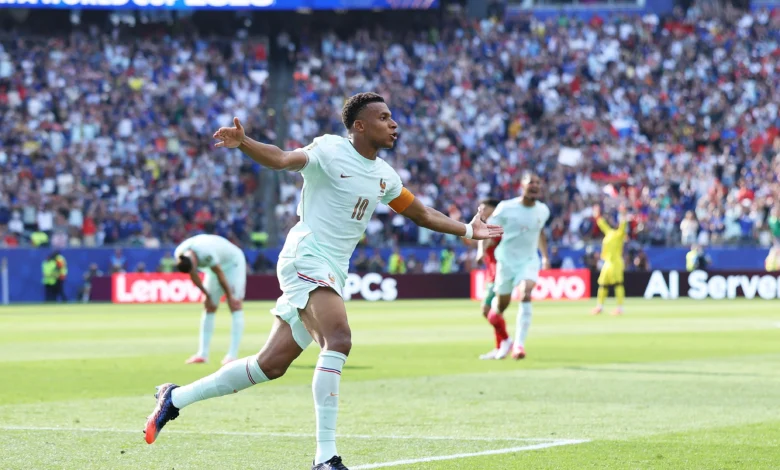 فيديو: المغرب يودع المونديال بعد مواجهة قوية أمام فرنسا 1 فيديو: المغرب يودع المونديال بعد مواجهة قوية أمام فرنسا