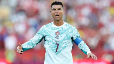 "فيديو: كريستيانو يوجه تحذيراً حاسماً لنجم البرتغال قبل مواجهة إسبانيا"