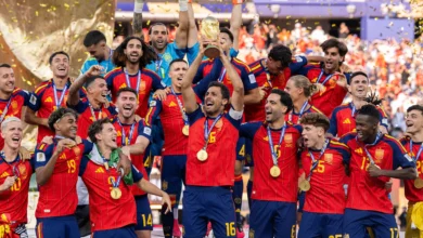 فيديو: مدريد تحتفل بأبطال إسبانيا في استقبال أسطوري يتلألأ بالذهب 10 فيديو: مدريد تحتفل بأبطال إسبانيا في استقبال أسطوري يتلألأ بالذهب
