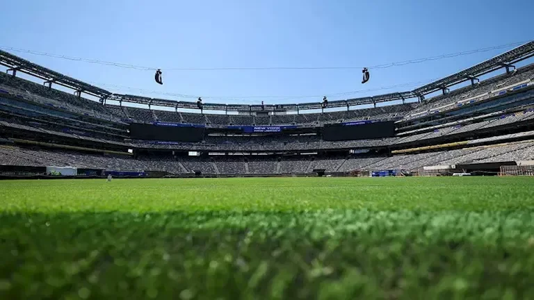 فيفا يبيع عشب ملعب نهائي كأس العالم 2026.. التفاصيل الكاملة 1 فيفا يبيع عشب ملعب نهائي كأس العالم 2026.. التفاصيل الكاملة