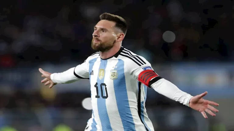 فيفا يكشف عن حكام مباراة الأرجنتين وسويسرا في ربع نهائي كأس العالم 2026 1 فيفا يكشف عن حكام مباراة الأرجنتين وسويسرا في ربع نهائي كأس العالم 2026