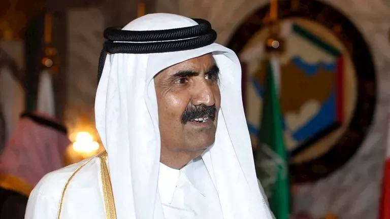 قطر تعلن الحداد العام 4 أيام لوفاة الشيخ حمد بن خليفة آل ثاني 1 قطر تعلن الحداد العام 4 أيام لوفاة الشيخ حمد بن خليفة آل ثاني