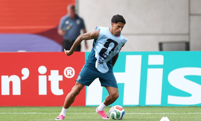 كانسيلو يعلن العصيان.. تفاصيل مؤامرة برشلونة ضد الهلال 1 كانسيلو يعلن العصيان.. تفاصيل مؤامرة برشلونة ضد الهلال