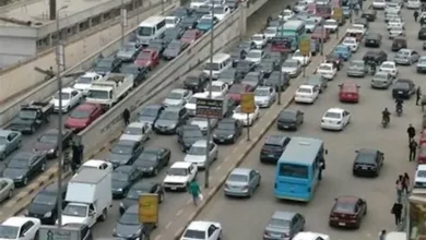 كثافات مرورية متحركة على طرق القاهرة والجيزة اليوم