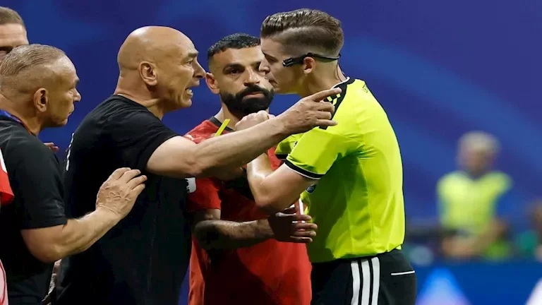 كولينا يؤكد نزاهة حكم مباراة مصر والأرجنتين ويستبعد الشكوك