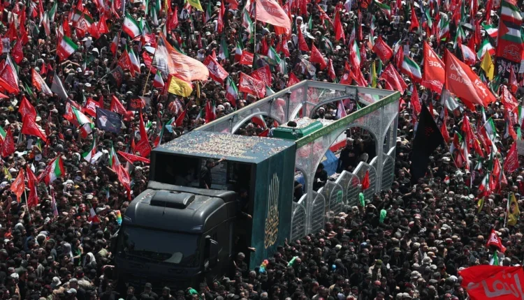 لجنة التشييع: أكثر من 10 ملايين شخص يشاركون في تشييع خامنئي