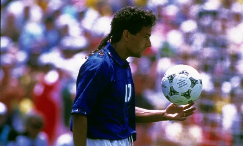 "مات واقفًا".. الجوهرة روبرتو باجيو يختار أفضل لاعب في التاريخ
