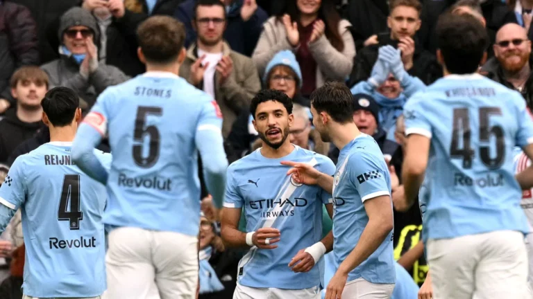 مانشستر سيتي يكشف عن صفقته القياسية في فيديو حصري