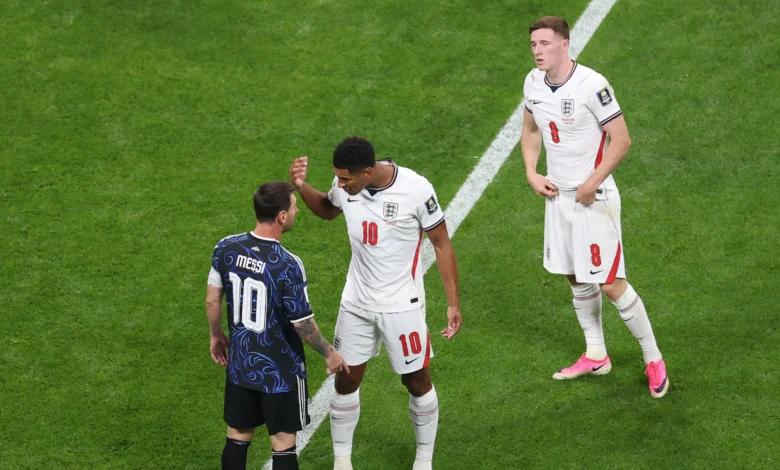 مباراة مشتعلة: ميسي وبيلينجهام يتبادلان الكلمات الحادة وتصريح غير متوقع لنجم ريال مدريد