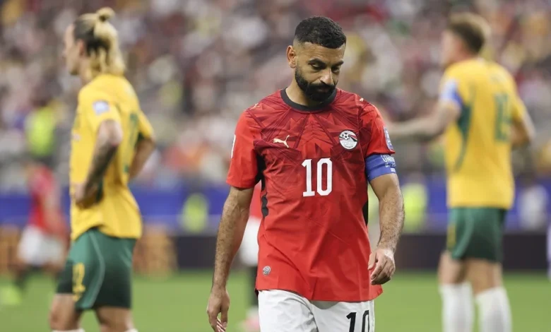 محمد صلاح يطالب بإبعاد صحافي مصري من معسكر منتخب "الفراعنة"