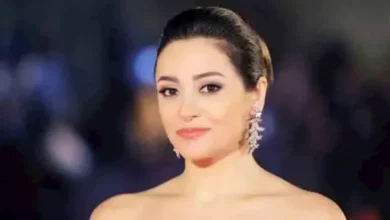 مريم حسن تتألق بإطلالة مميزة في لوك جري 2 مريم حسن تتألق بإطلالة مميزة في لوك جري