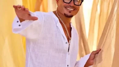 من هم صناع أغنية "لولا البنات" لـ عمرو دياب قبل طرحها؟