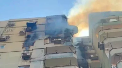 موظف يفقد حياته بعد سقوطه من الطابق الخامس أثناء محاولته الهروب من حريق في أكتوبر