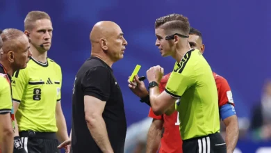 هل فرض فيفا عقوبة على حكم مباراة مصر والأرجنتين بعد استبعاده من المونديال؟ 4 هل فرض فيفا عقوبة على حكم مباراة مصر والأرجنتين بعد استبعاده من المونديال؟