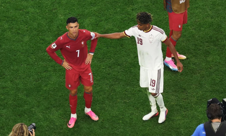 يامال يشيد برونالدو: يشبه "براد بيت"