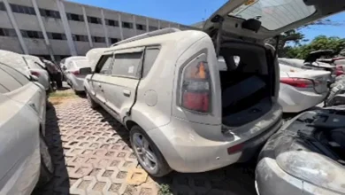 "15 صورة تكشف عن سيارات جمرك بورسعيد المعروضة للبيع في المزاد العلني المباشر"