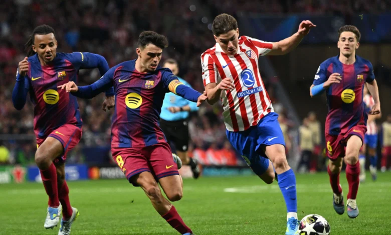أتلتيكو مدريد يستبعد ألفاريز: هل تفتح هذه الخطوة الطريق أمام برشلونة؟
