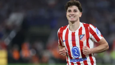 ألفاريز يحقق المفاجأة أمام برشلونة وأتلتيكو مدريد رغم تكهنات التمرد 3 ألفاريز يحقق المفاجأة أمام برشلونة وأتلتيكو مدريد رغم تكهنات التمرد